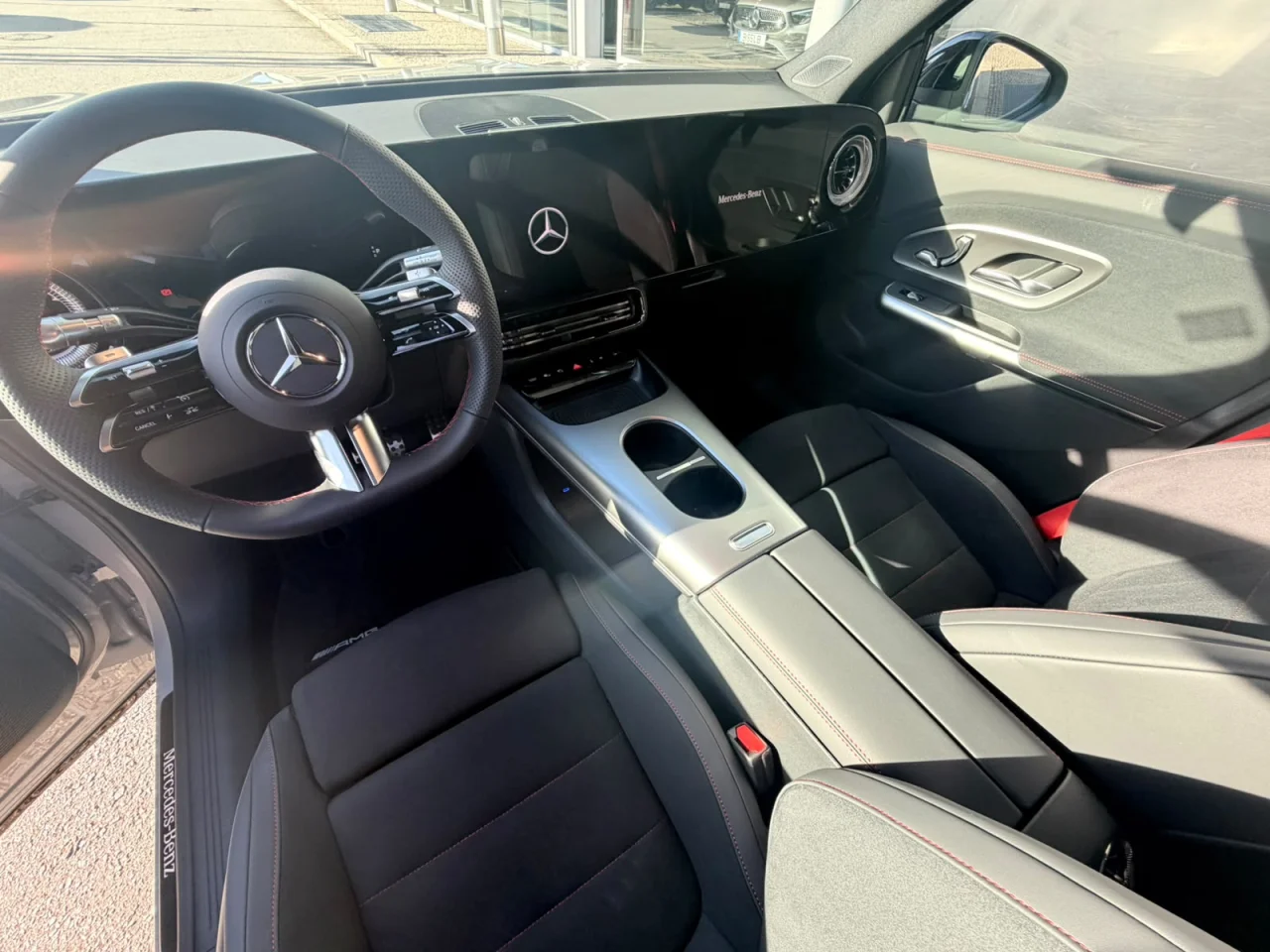 Mercedes GLB 220 AMG 1