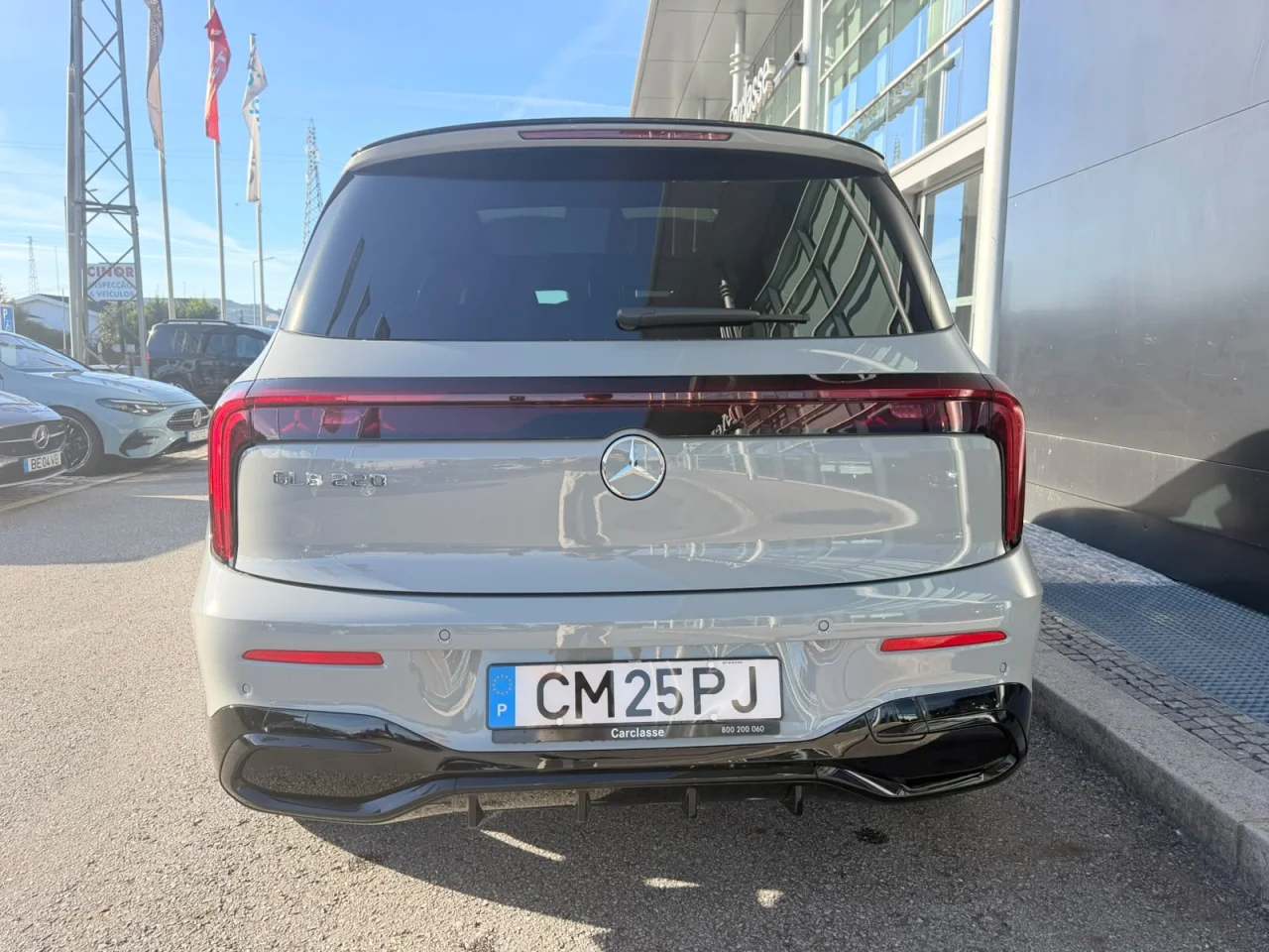 Mercedes GLB 220 AMG 3