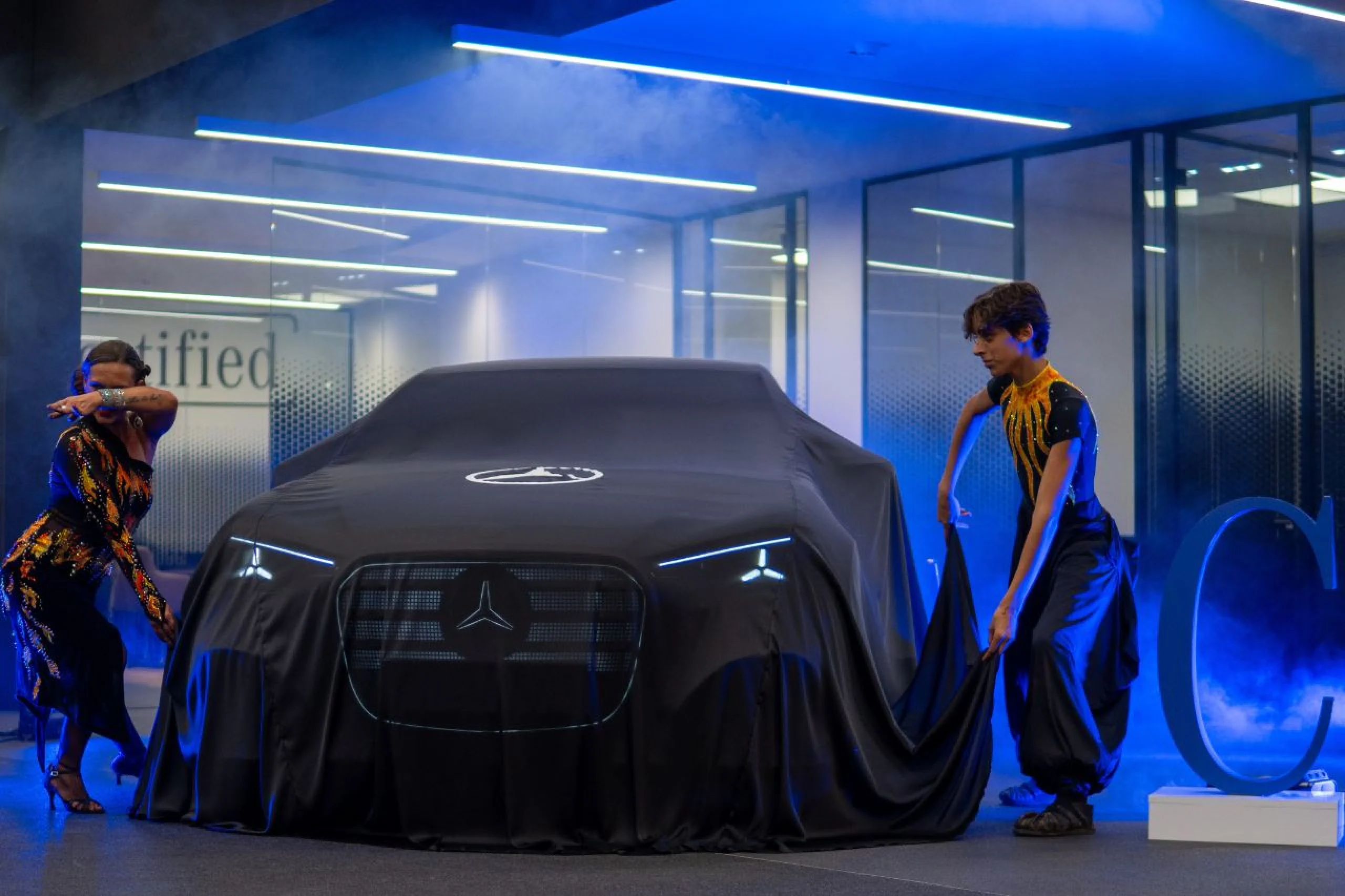 Carclasse inaugura novas instalações em Portimão com o Lançamento do Mercedes-Benz Classe C 100% elétrico