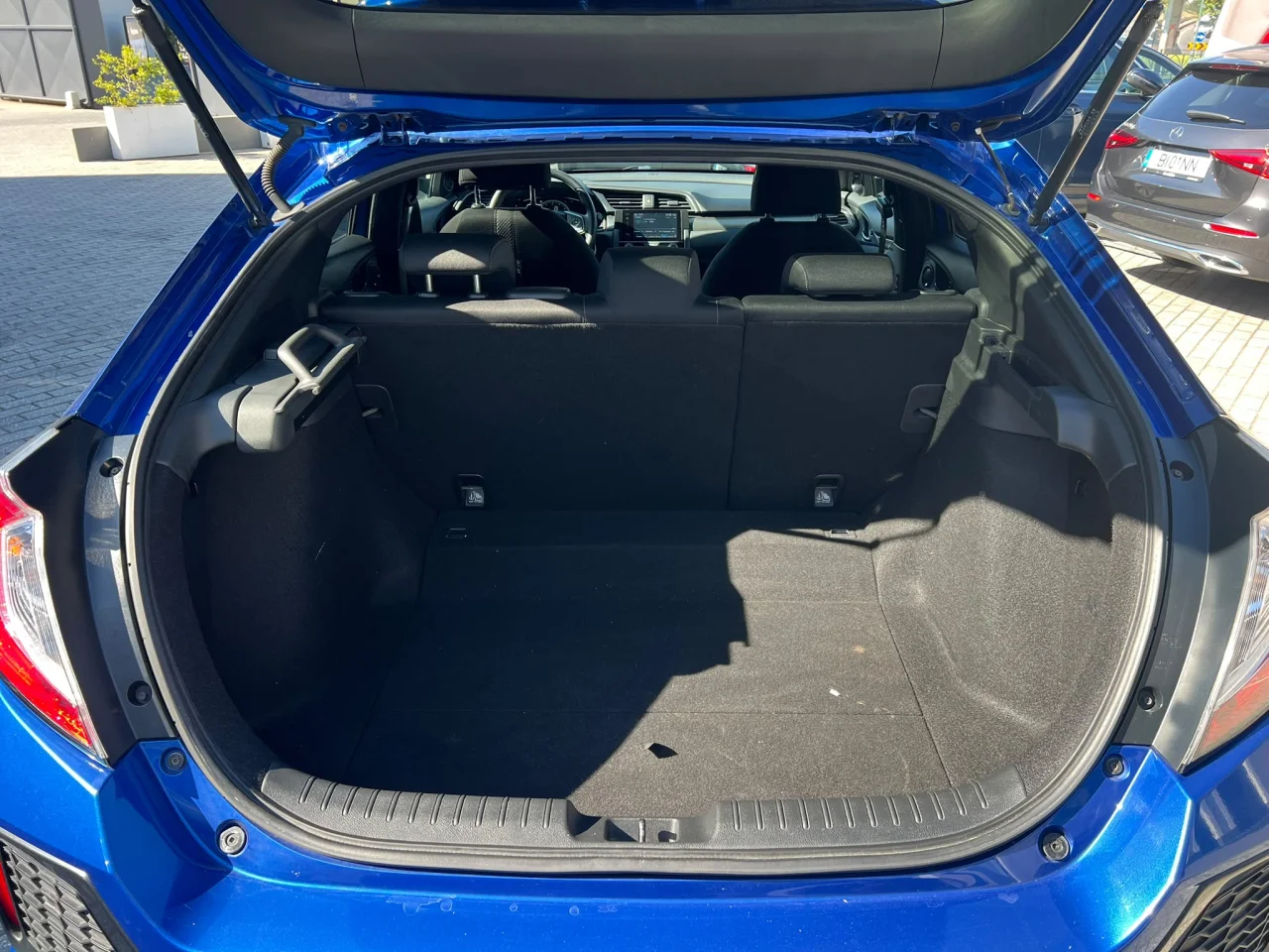 Honda Civic 1.0 i-Vtec Turbo Elegance - Navi 9