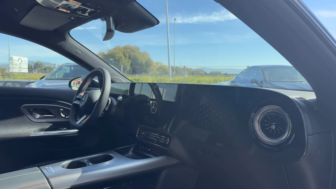 Mercedes Classe CLA 250 + Shooting Brake AMG 7