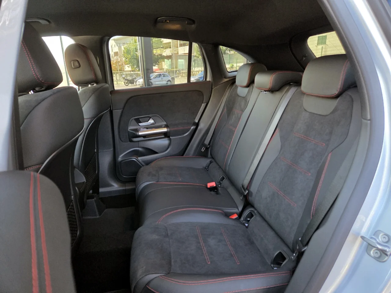 Mercedes Classe GLA 250 e AMG Advanced Plus 7
