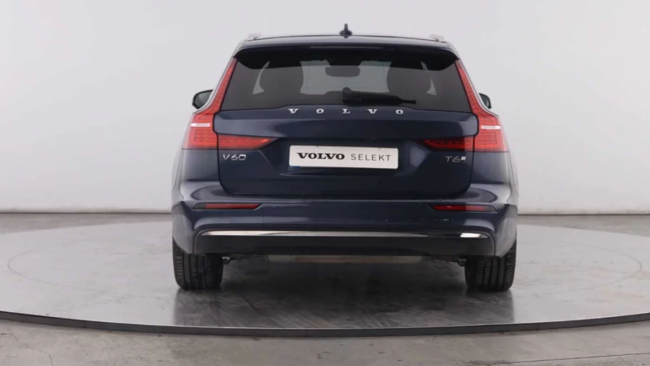 Volvo V60 T6 PHEV 350cv Core 10