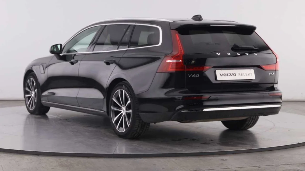 Volvo V60 T6 PHEV 350cv Core 5