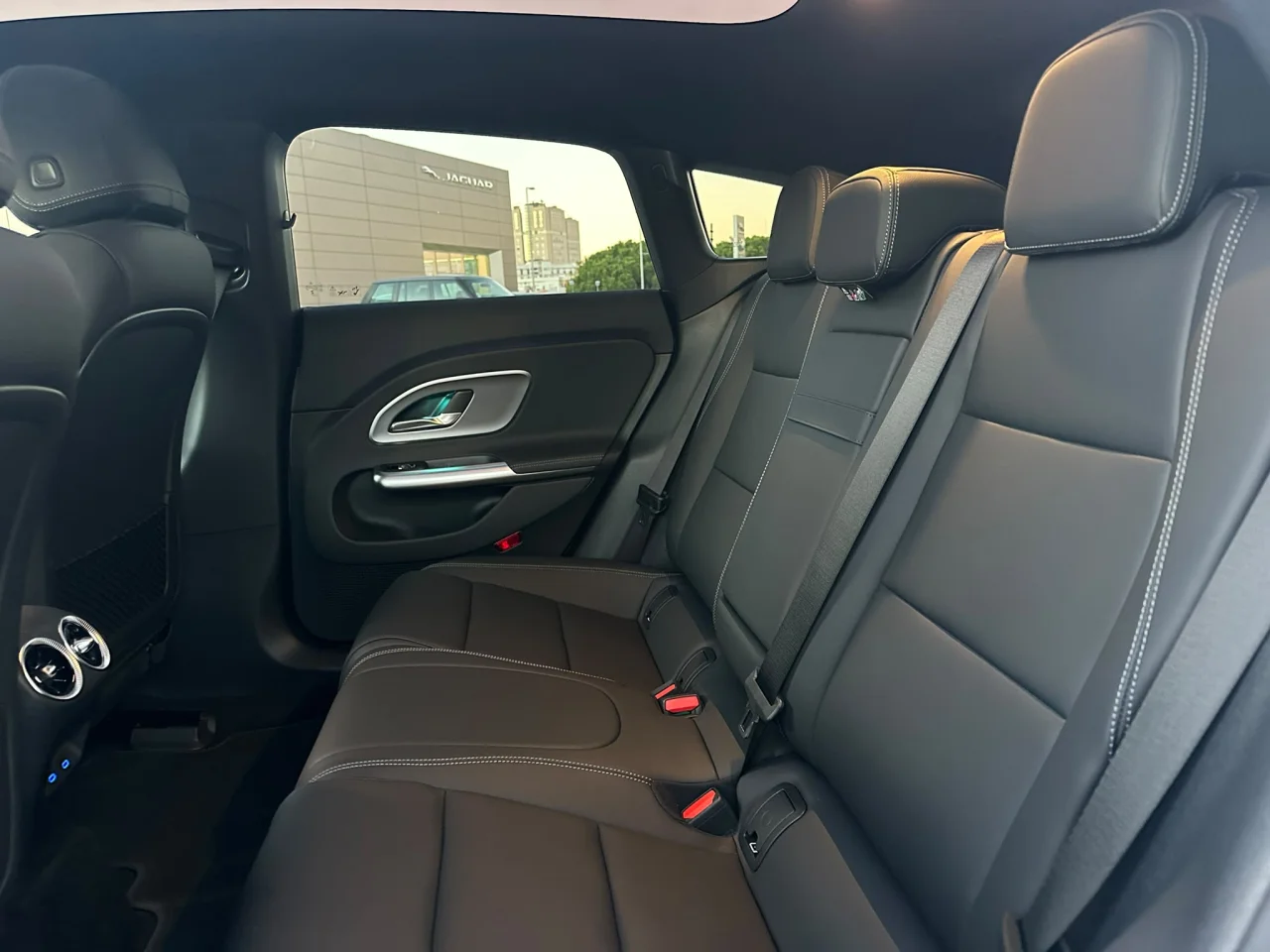 Mercedes Classe CLA 250 + Shooting Brake Progressive 4