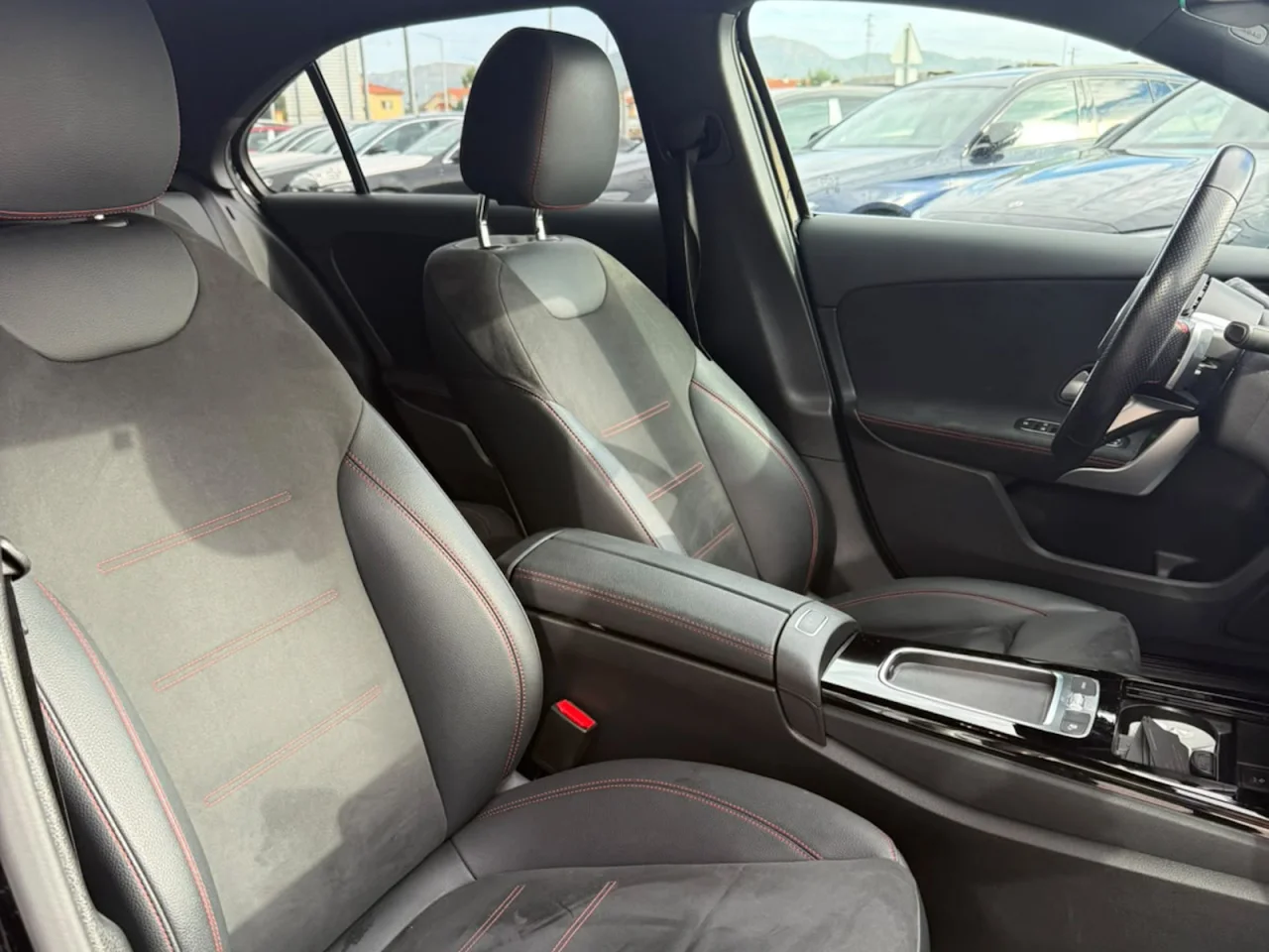 Mercedes Classe A 250 e AMG Advanced Plus Limousine 2