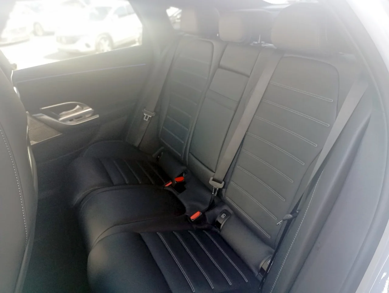 Mercedes Classe C 400 AMG 4 Matic Limousine 3