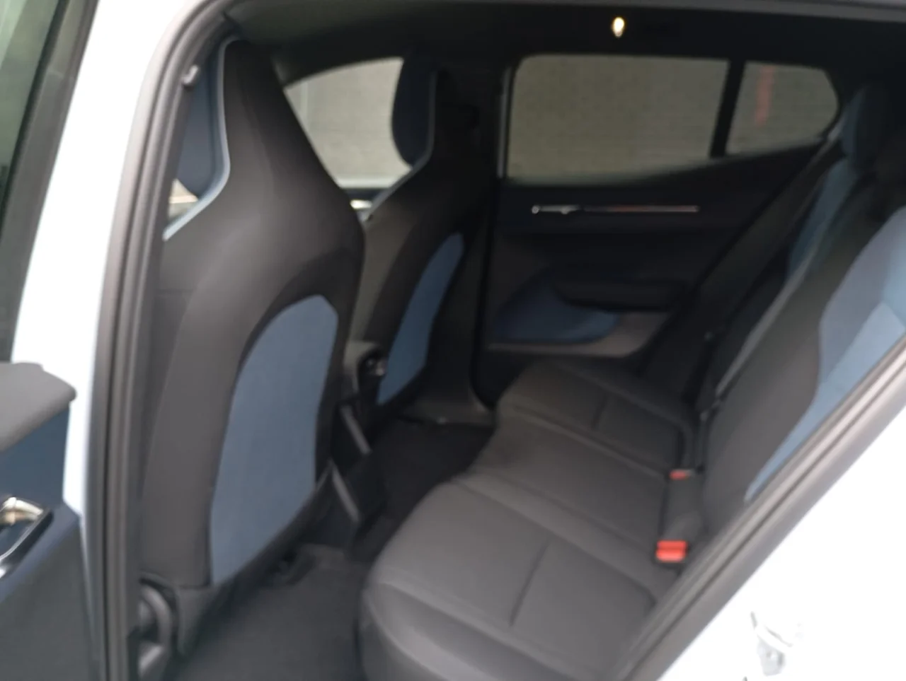 Volvo EX30 Plus 51 kwh 2