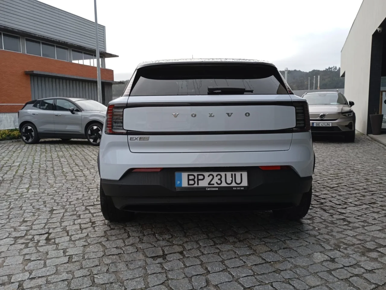 Volvo EX30 Plus 51 kwh 9