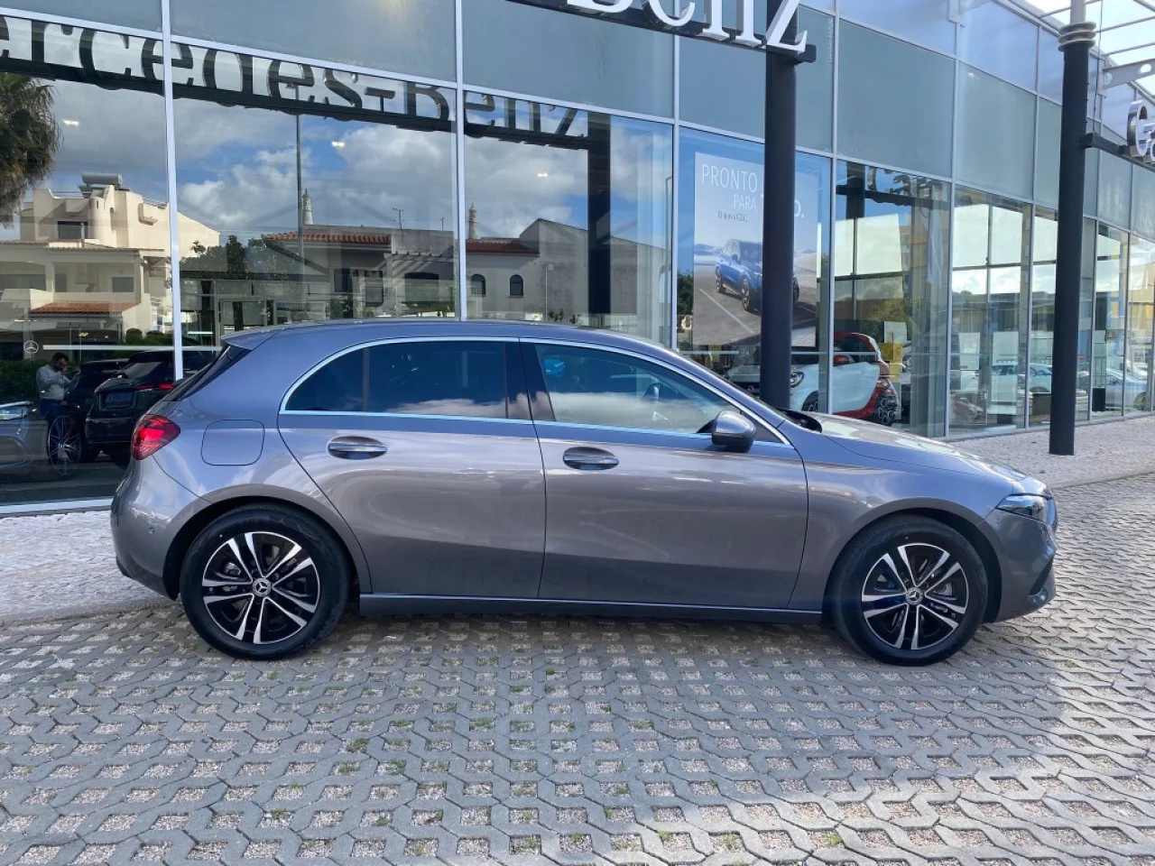 Mercedes A 250e Progressive Advanced 10